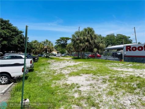 309 SE 22nd Avenue Pompano Beach FL 33062