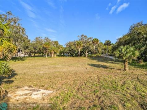 995 Old Dixie Highway Vero Beach FL 32962