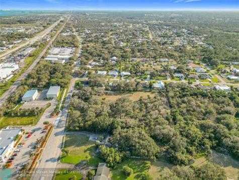 995 Old Dixie Highway Vero Beach FL 32962