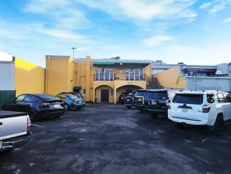 2745 E Oakland Park Boulevard Fort Lauderdale FL 33306
