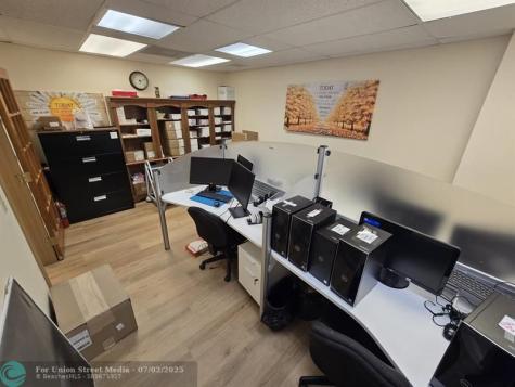 7777 N University Drive Tamarac FL 33321