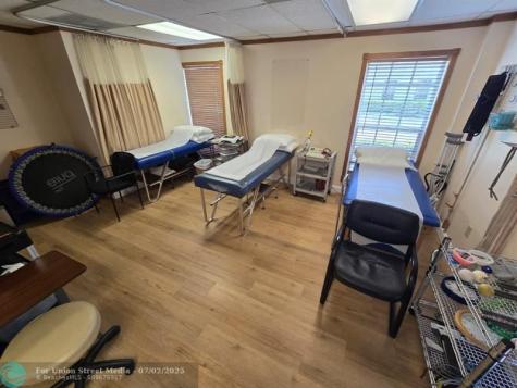 7777 N University Drive Tamarac FL 33321