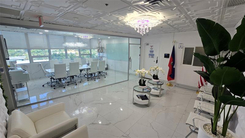 2455 E Sunrise Boulevard Fort Lauderdale FL 33304