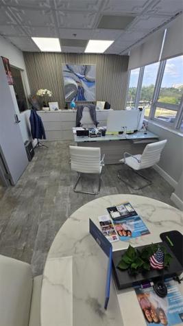 2455 E Sunrise Boulevard Fort Lauderdale FL 33304