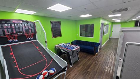 2455 E Sunrise Boulevard Fort Lauderdale FL 33304