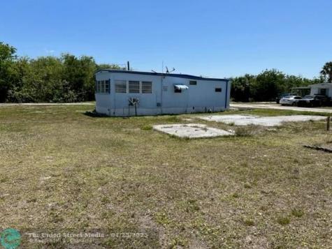 7650 Highway 78 W Okeechobee FL 34971