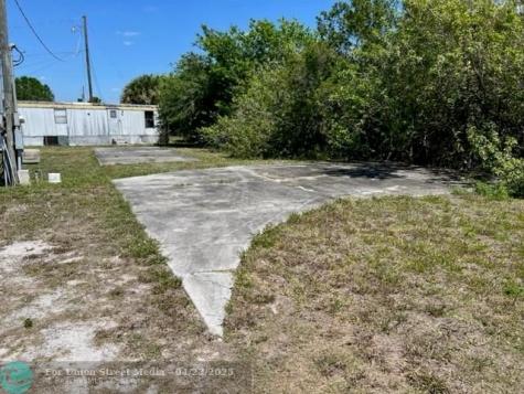 7650 Highway 78 W Okeechobee FL 34971