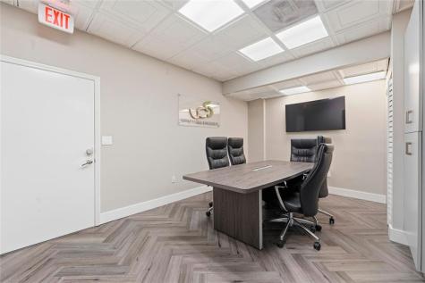 520 NW 165th Street Road Miami FL 33169