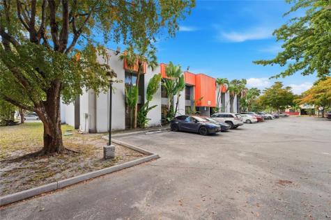 520 NW 165th Street Road Miami FL 33169