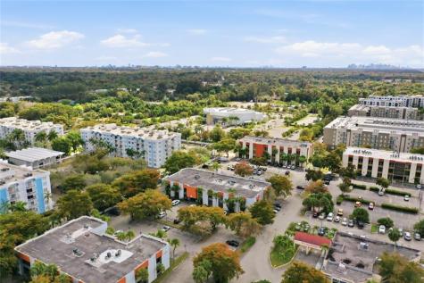 520 NW 165th Street Road Miami FL 33169