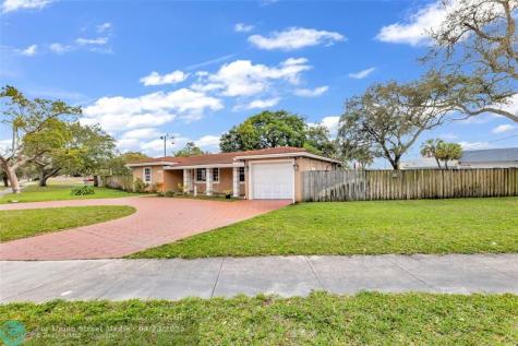 5912 Tyler Street Hollywood FL 33021