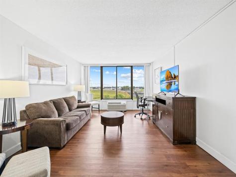 9309 S Orange Blossom Trail Orlando FL 32837