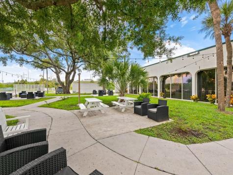 9309 S Orange Blossom Trail Orlando FL 32837