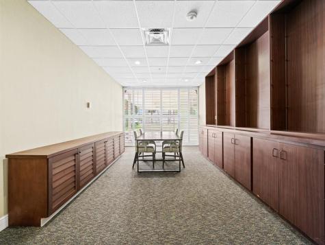 9309 S Orange Blossom Trail Orlando FL 32837