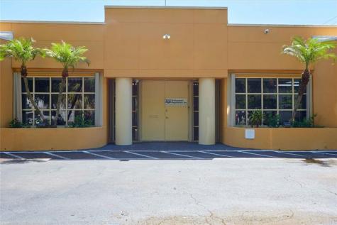 6800 W Commercial Boulevard Lauderhill FL 33319
