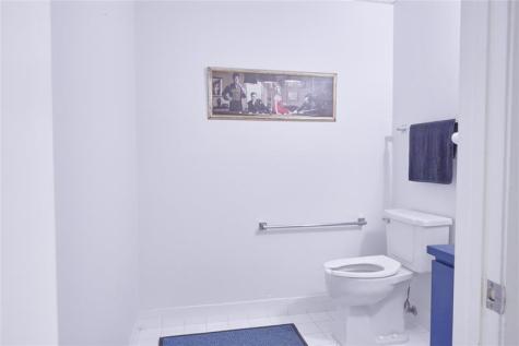 6800 W Commercial Boulevard Lauderhill FL 33319