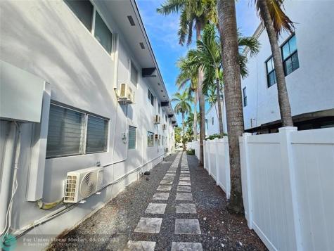 1354 Bayview Drive Fort Lauderdale FL 33304