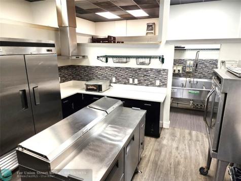 3007 W Commercial Boulevard Fort Lauderdale FL 33309
