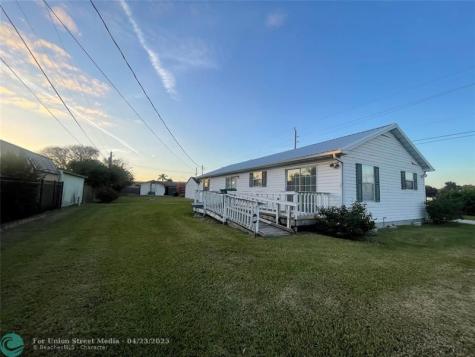 2130 State Road 70 Okeechobee FL 34972