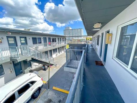 734 NW 80th Street Miami FL 33150