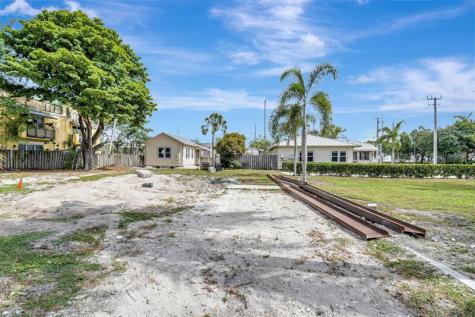 11 SW 11th Avenue Fort Lauderdale FL 33312