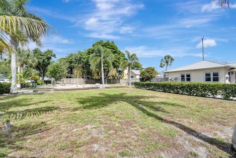 11 SW 11th Avenue Fort Lauderdale FL 33312