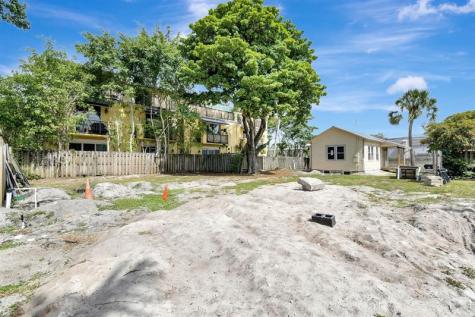 11 SW 11th Avenue Fort Lauderdale FL 33312