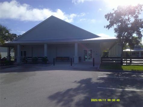 3700 SW 9th Street Vero Beach FL 32968