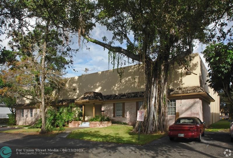 3181 W Mcnab Road Pompano Beach FL 33069