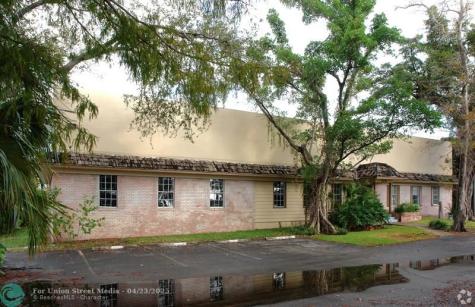 3181 W Mcnab Road Pompano Beach FL 33069