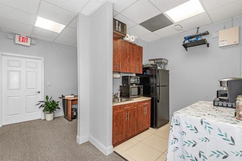 7301 Wiles Road Coral Springs FL 33067