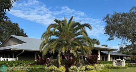 835 SE Osceola Street Stuart FL 34994