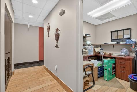 7471 W Oakland Park Boulevard Tamarac FL 33319