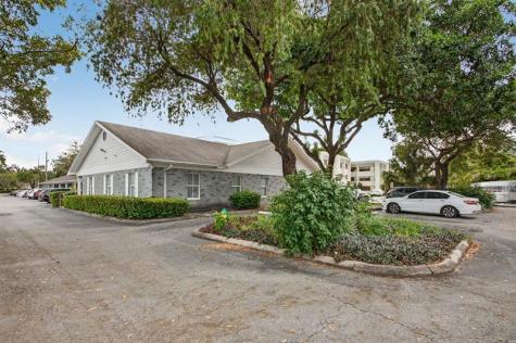 7471 W Oakland Park Boulevard Tamarac FL 33319