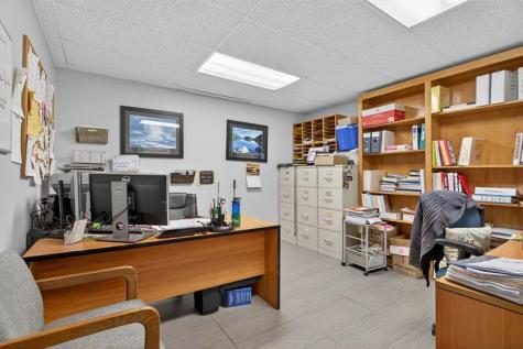 7471 W Oakland Park Boulevard Tamarac FL 33319