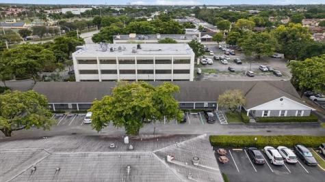 7471 W Oakland Park Boulevard Tamarac FL 33319