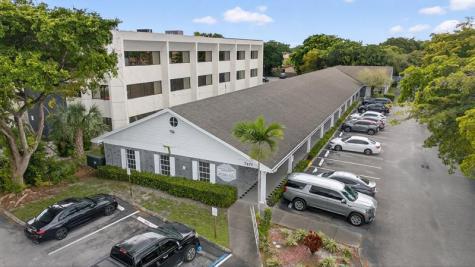 7471 W Oakland Park Boulevard Tamarac FL 33319