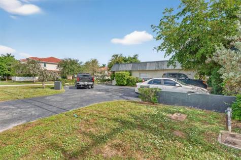 500 SE 23rd Avenue Pompano Beach FL 33062
