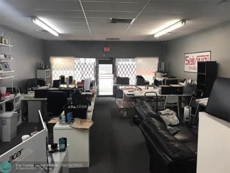 13 N Federal Highway Dania Beach FL 33004