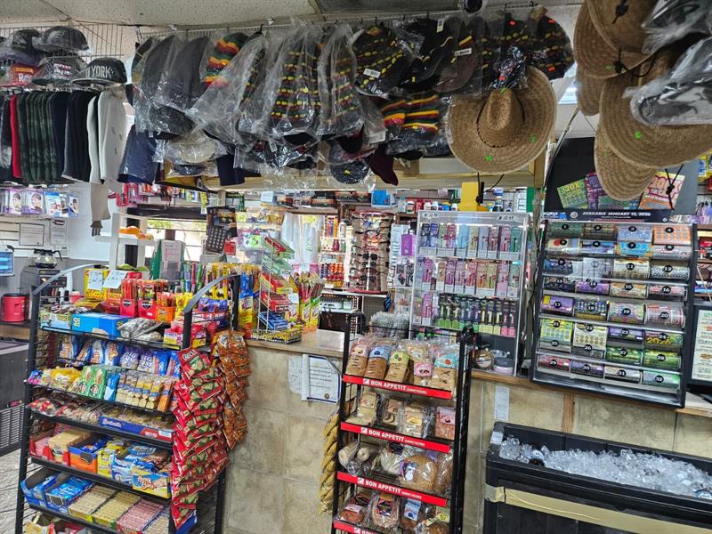 1st SW Terrace Deerfield Beach FL 33441