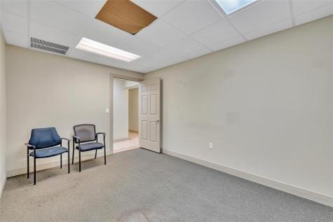 1400 E Oakland Park Boulevard Oakland Park FL 33334
