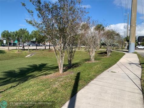 5928 Wiley Street Hollywood FL 33023