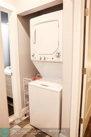 3301 SE 12th Street Pompano Beach FL 33062