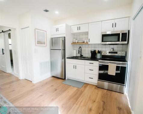 3301 SE 12th Street Pompano Beach FL 33062