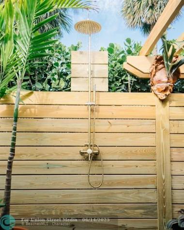 3301 SE 12th Street Pompano Beach FL 33062