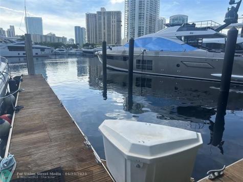 19777 E Country Club Drive Aventura FL 33180