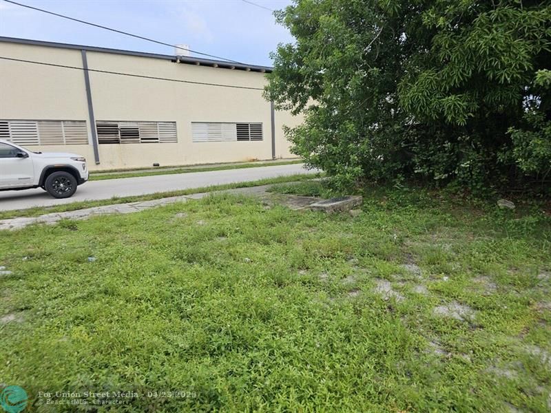 265 NW 1st Avenue Deerfield Beach FL 33441