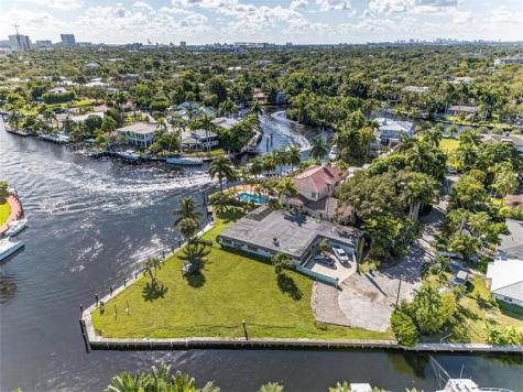522 SW 9th Terrace Fort Lauderdale FL 33312