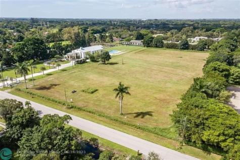 6301 Appaloosa Trail Southwest Ranches FL 33330