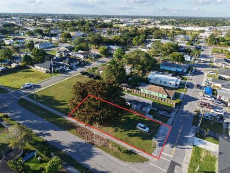 548 SW 6th Terrace Homestead FL 33030